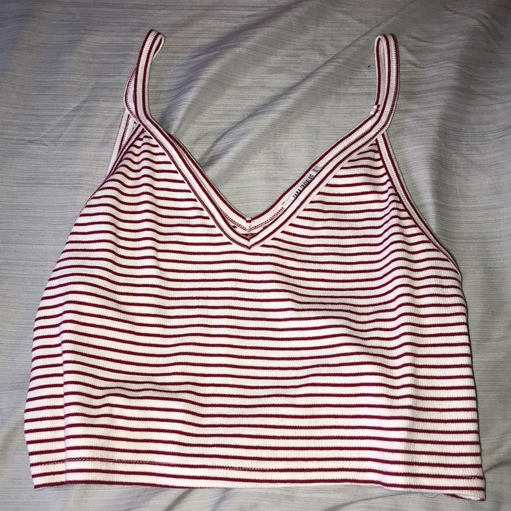 Striped red and white crop top